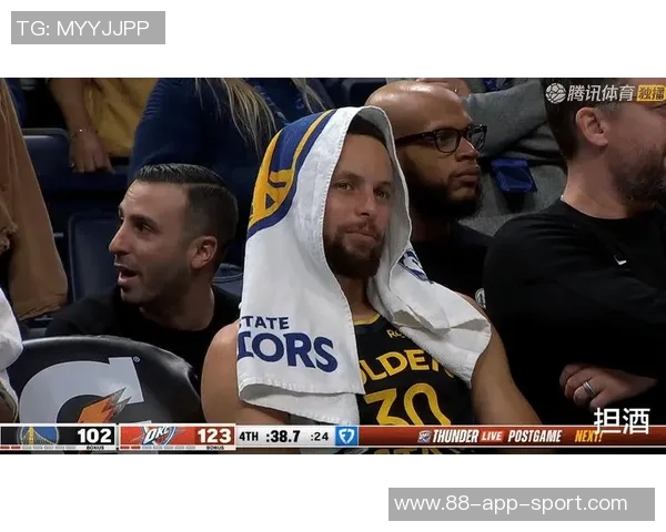 勇士半场领先太阳19分穆迪库里合力发威布克独撑球队